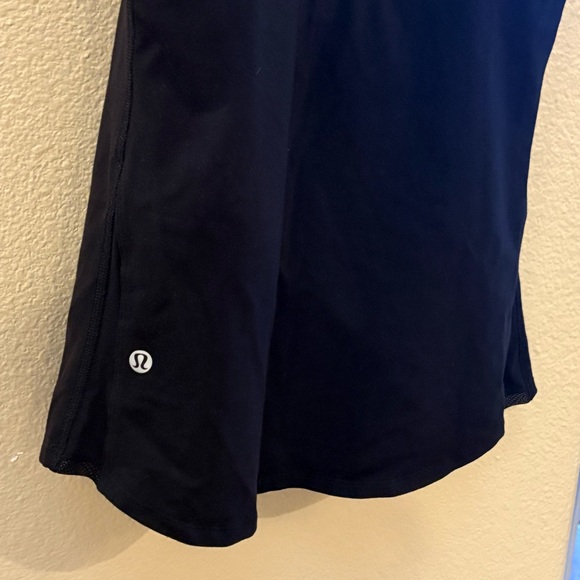 LULULEMON Women Black Criss Cross Mesh Detailing Athletic Tank Top Size 6 - Picture 5 of 7
